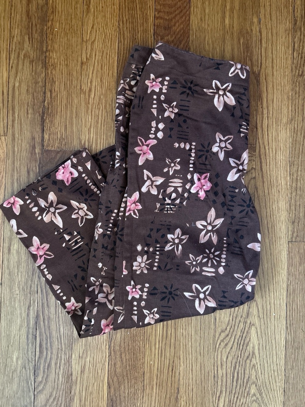 Style & Co. Brown Leggings with Pink Floral Print